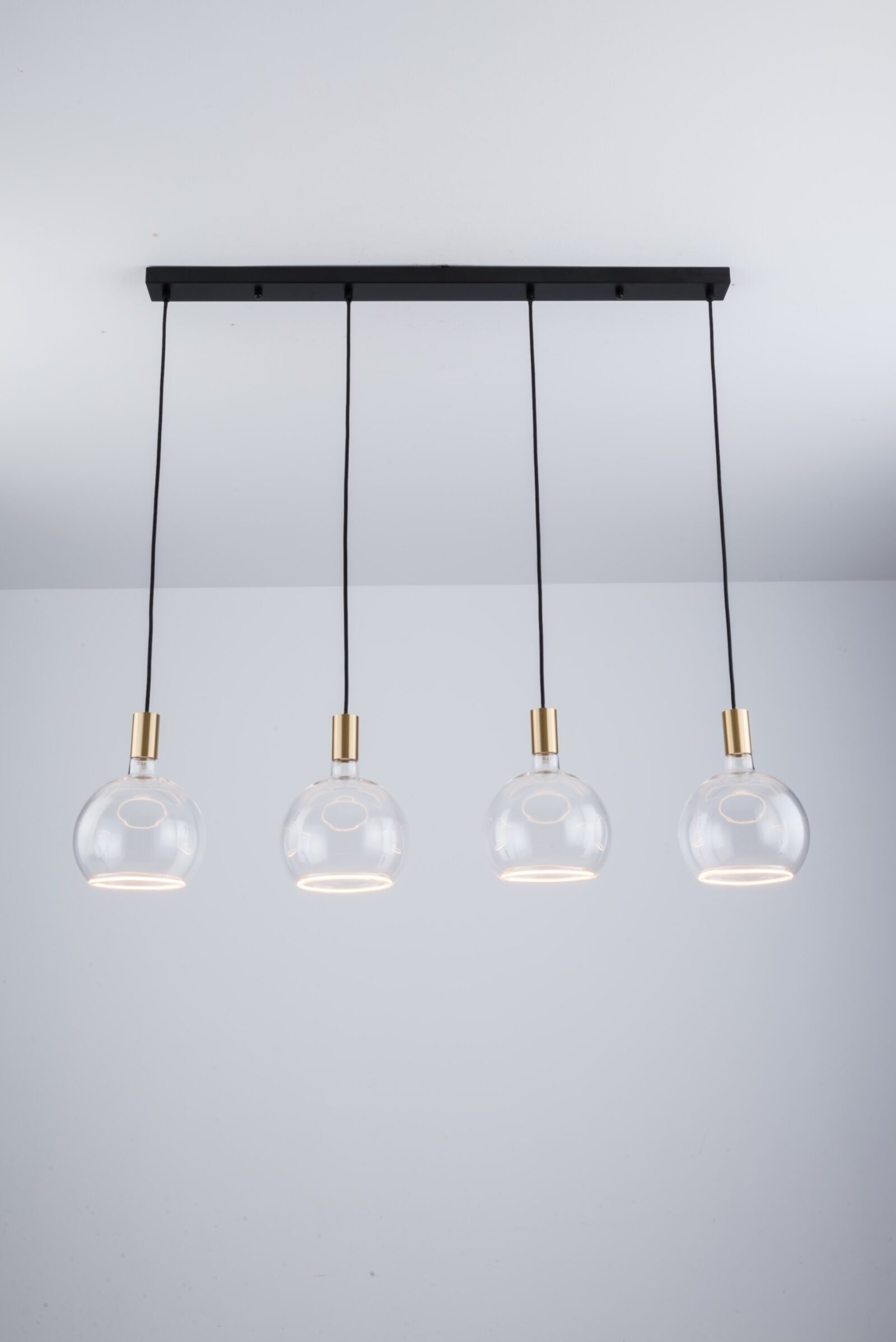 PT221 G web asset image